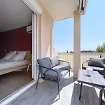 Karibou 2 Ch 4 Pers Netflix Terrasse Parking By Lc13